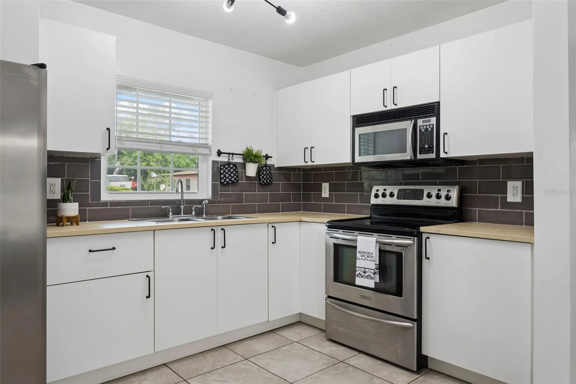 8303 Temple Park Drive Tampa FL 33637