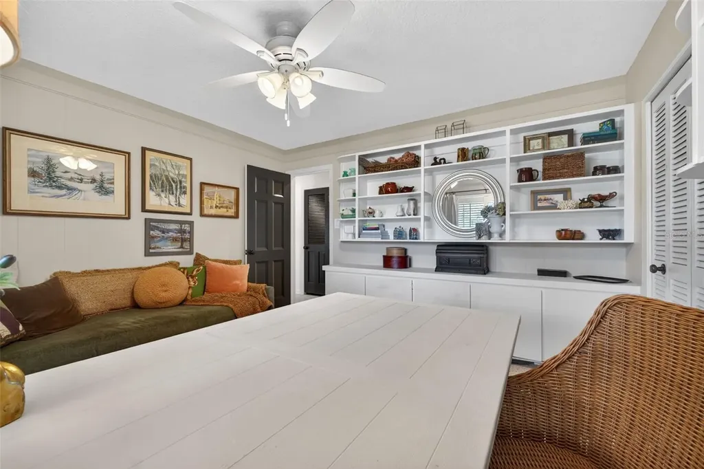 1701 Antilles Place Orlando FL 32806