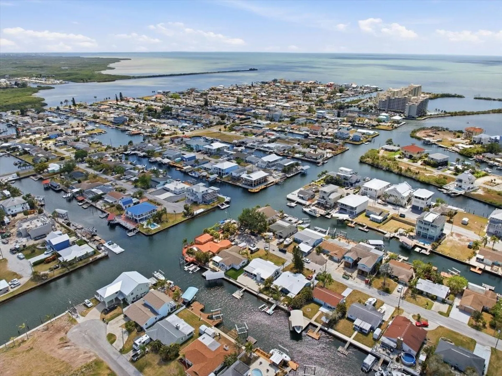 13902 Barnard Avenue Hudson FL 34667
