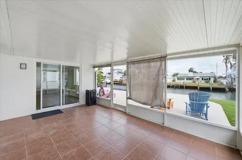 13902 Barnard Avenue Hudson FL 34667