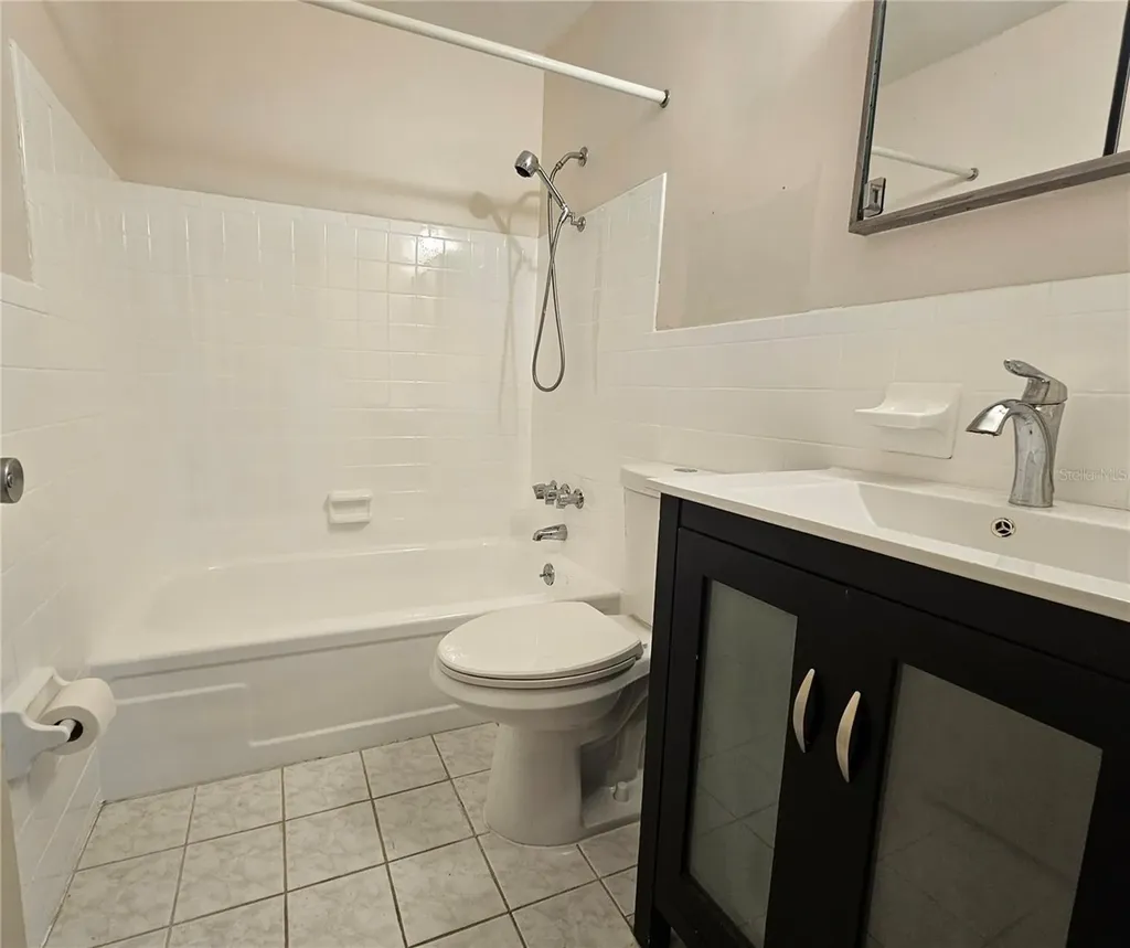 2454 Australia Way E Clearwater FL 33763
