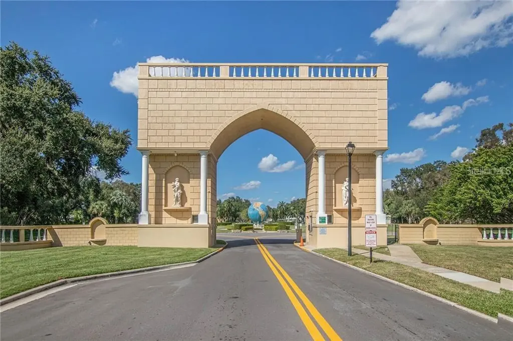 2454 Australia Way E Clearwater FL 33763