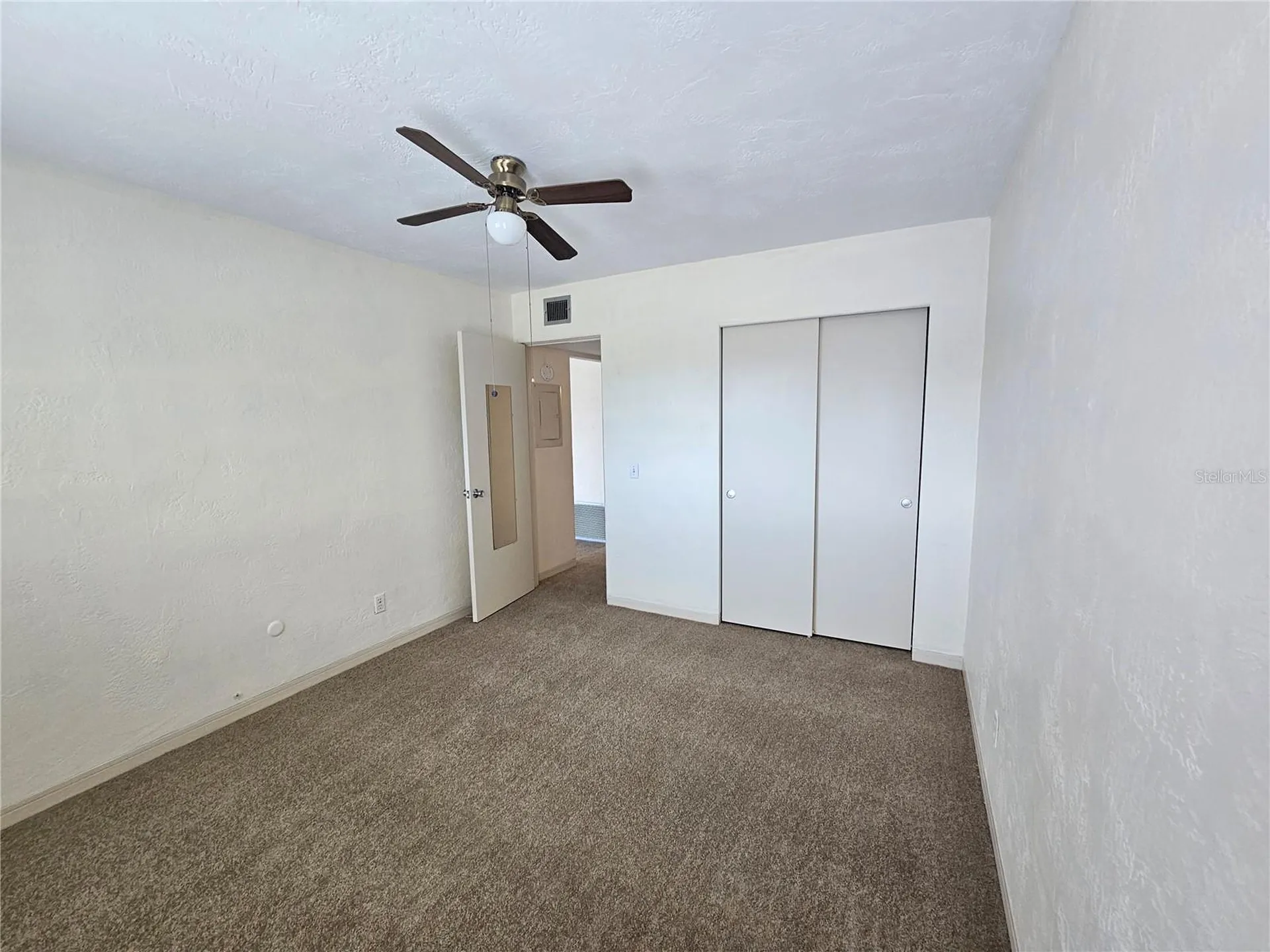 2454 Australia Way E Clearwater FL 33763