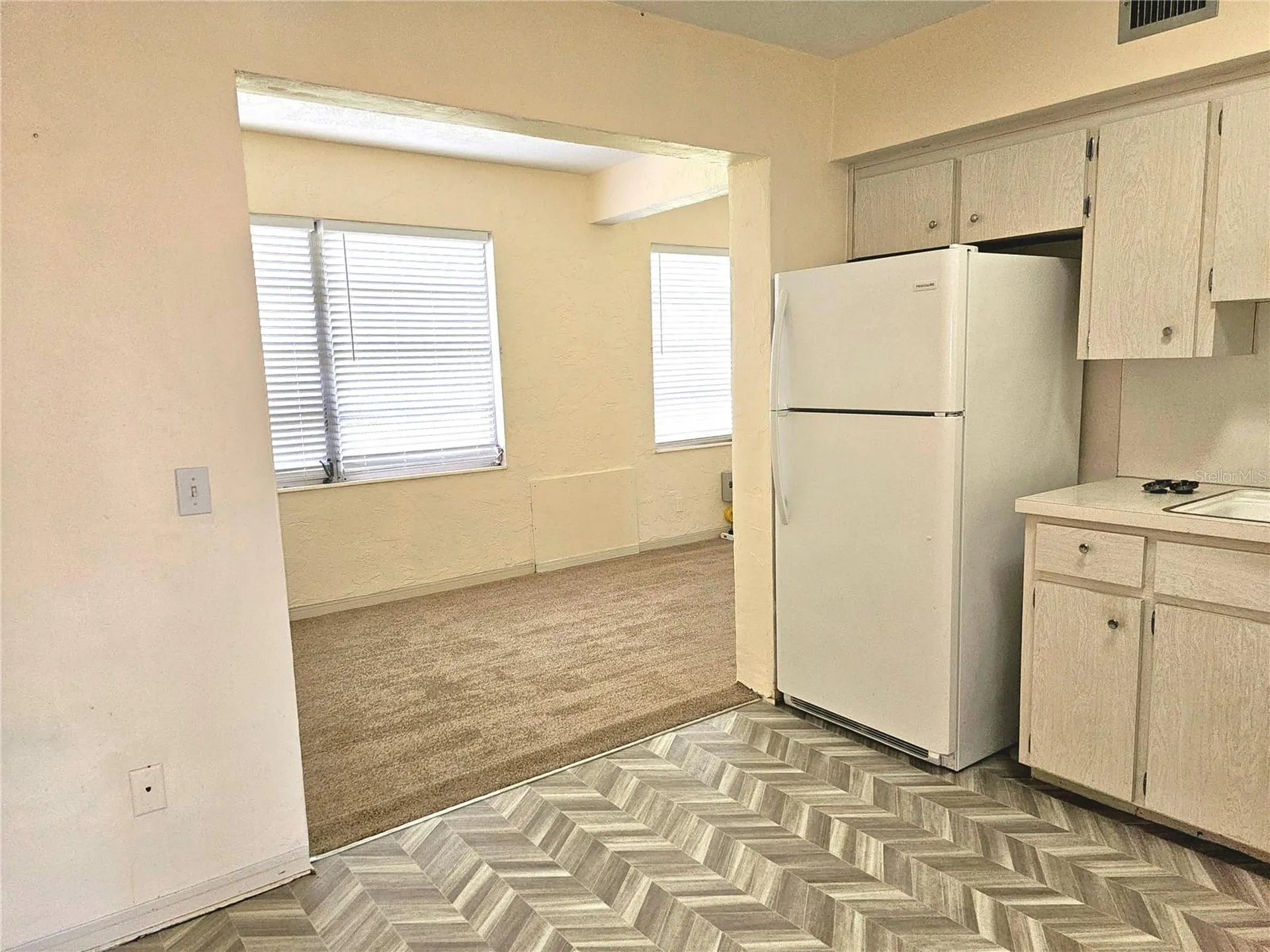 2454 Australia Way E Clearwater FL 33763