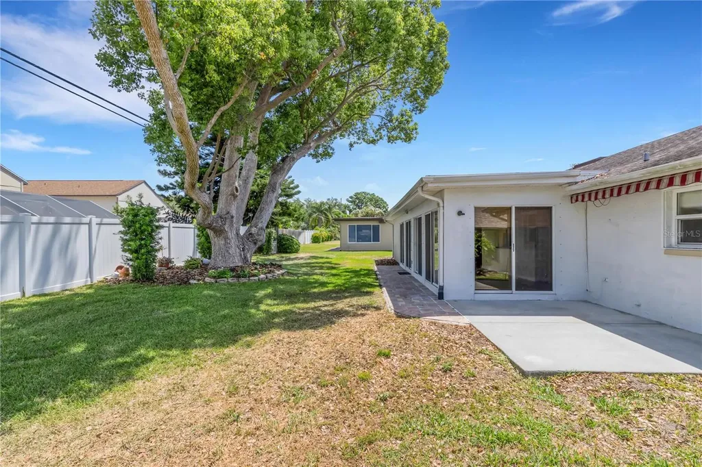 3147 E Dorchester Drive Palm Harbor FL 34684