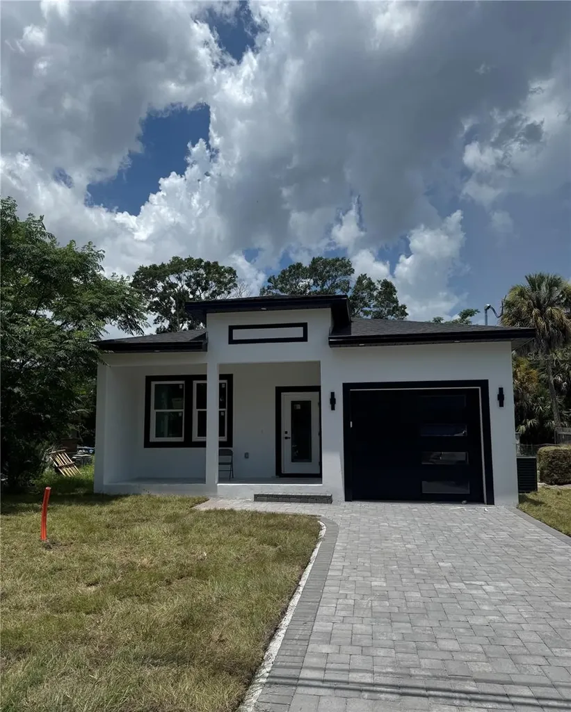 611 Elm Street Safety Harbor FL 34695