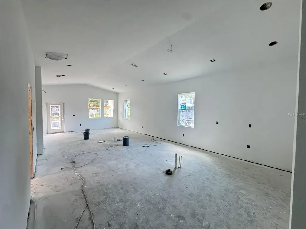 611 Elm Street Safety Harbor FL 34695