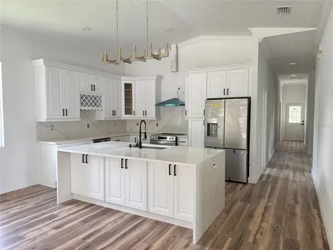 611 Elm Street Safety Harbor FL 34695