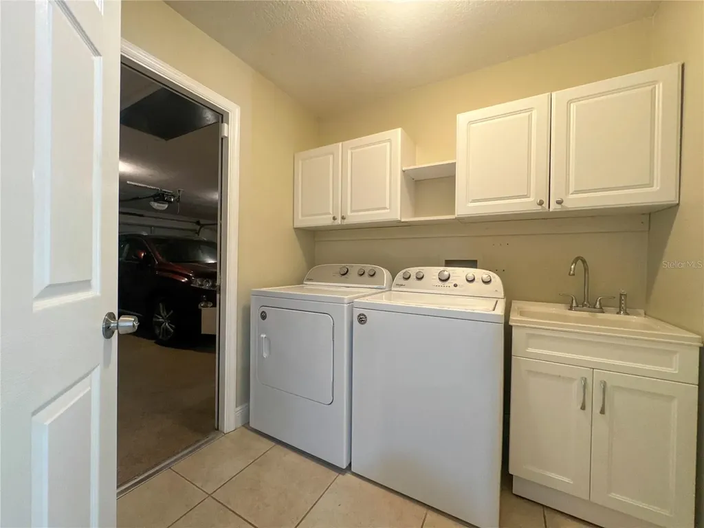 707 Powder Horn Row Lakeland FL 33809