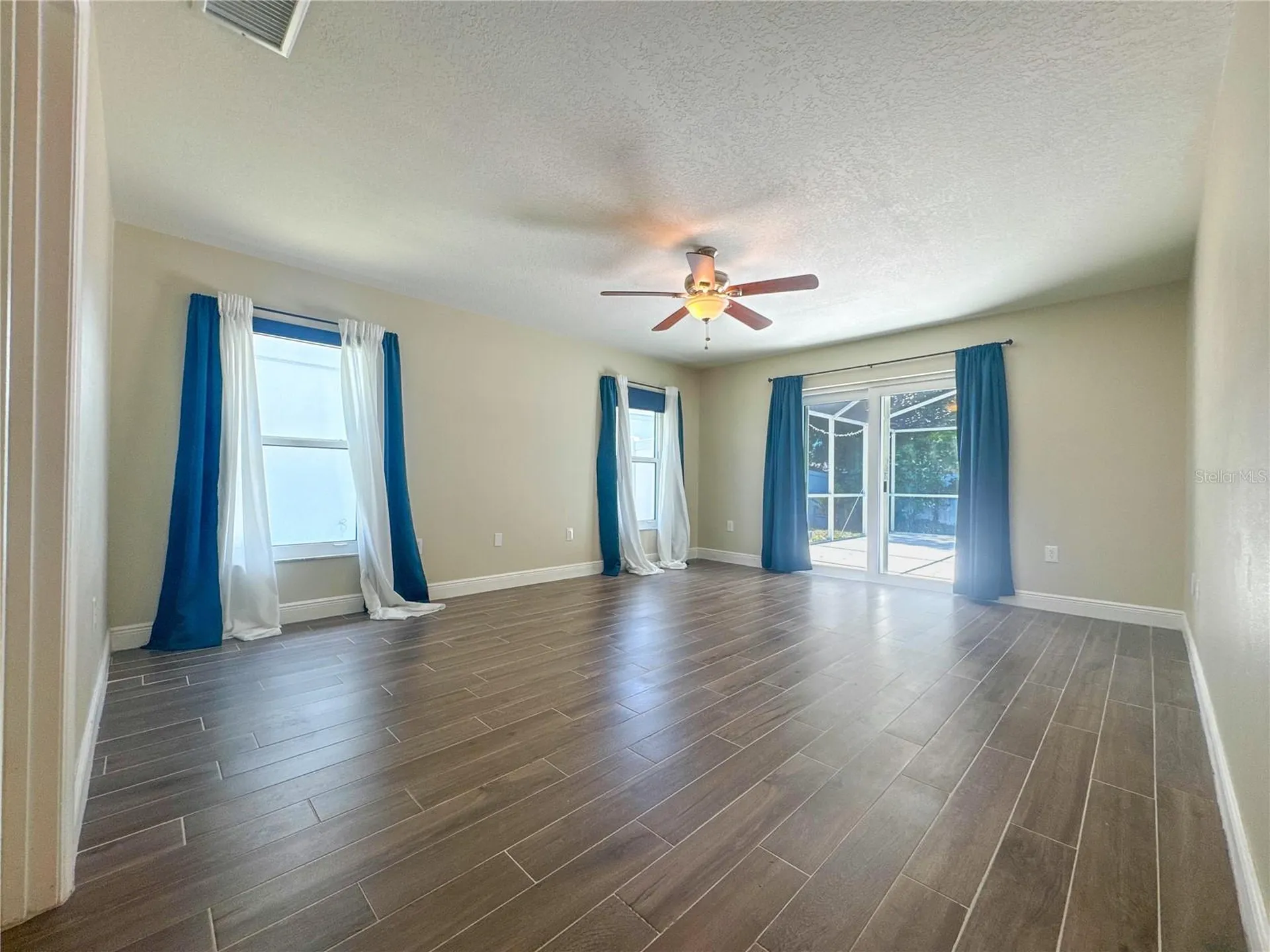 707 Powder Horn Row Lakeland FL 33809