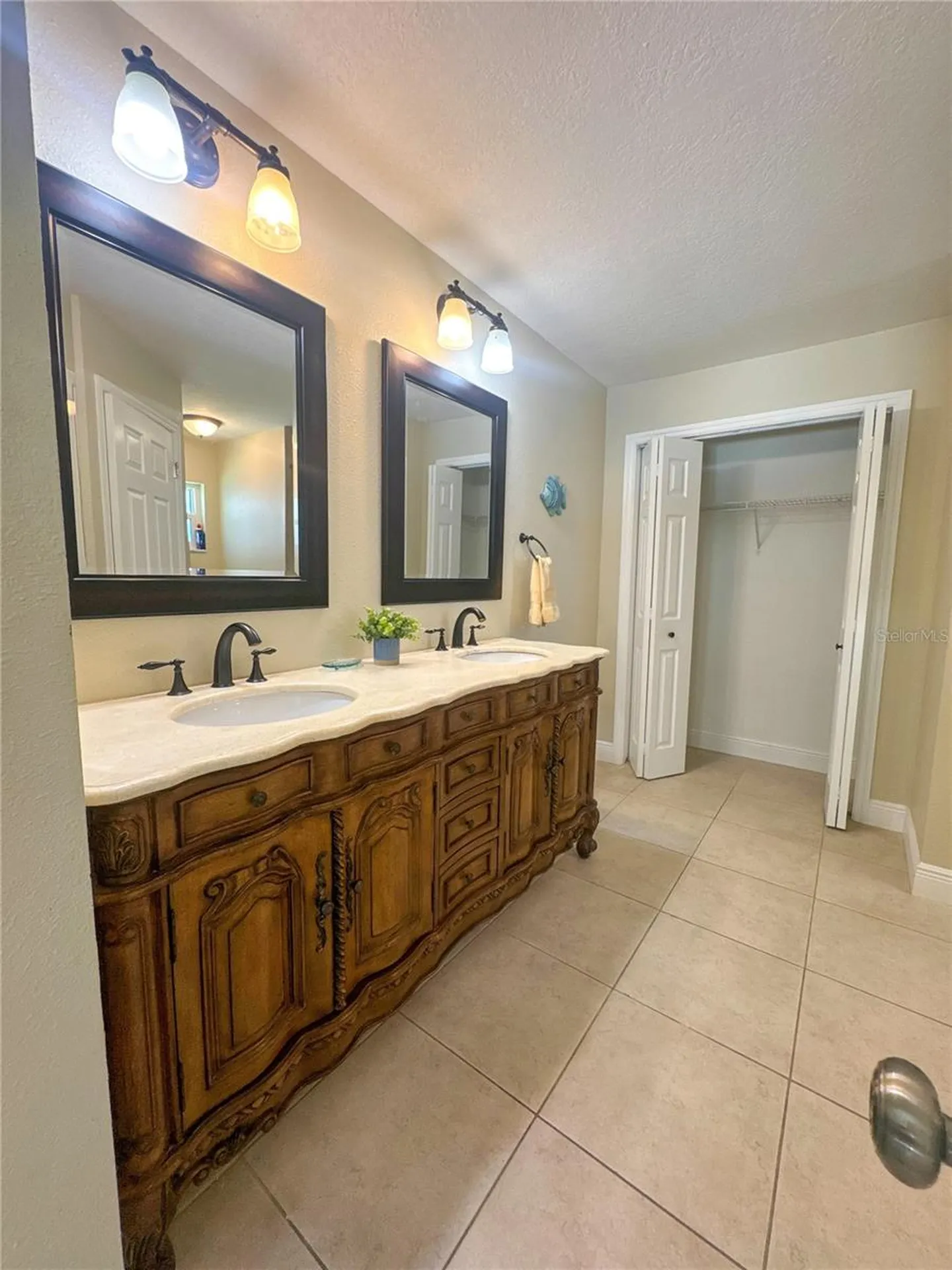 707 Powder Horn Row Lakeland FL 33809