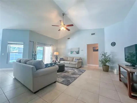 707 Powder Horn Row Lakeland FL 33809