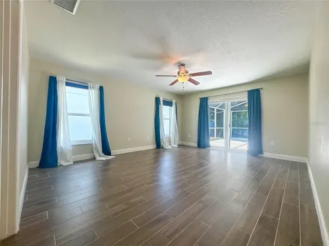 707 Powder Horn Row Lakeland FL 33809