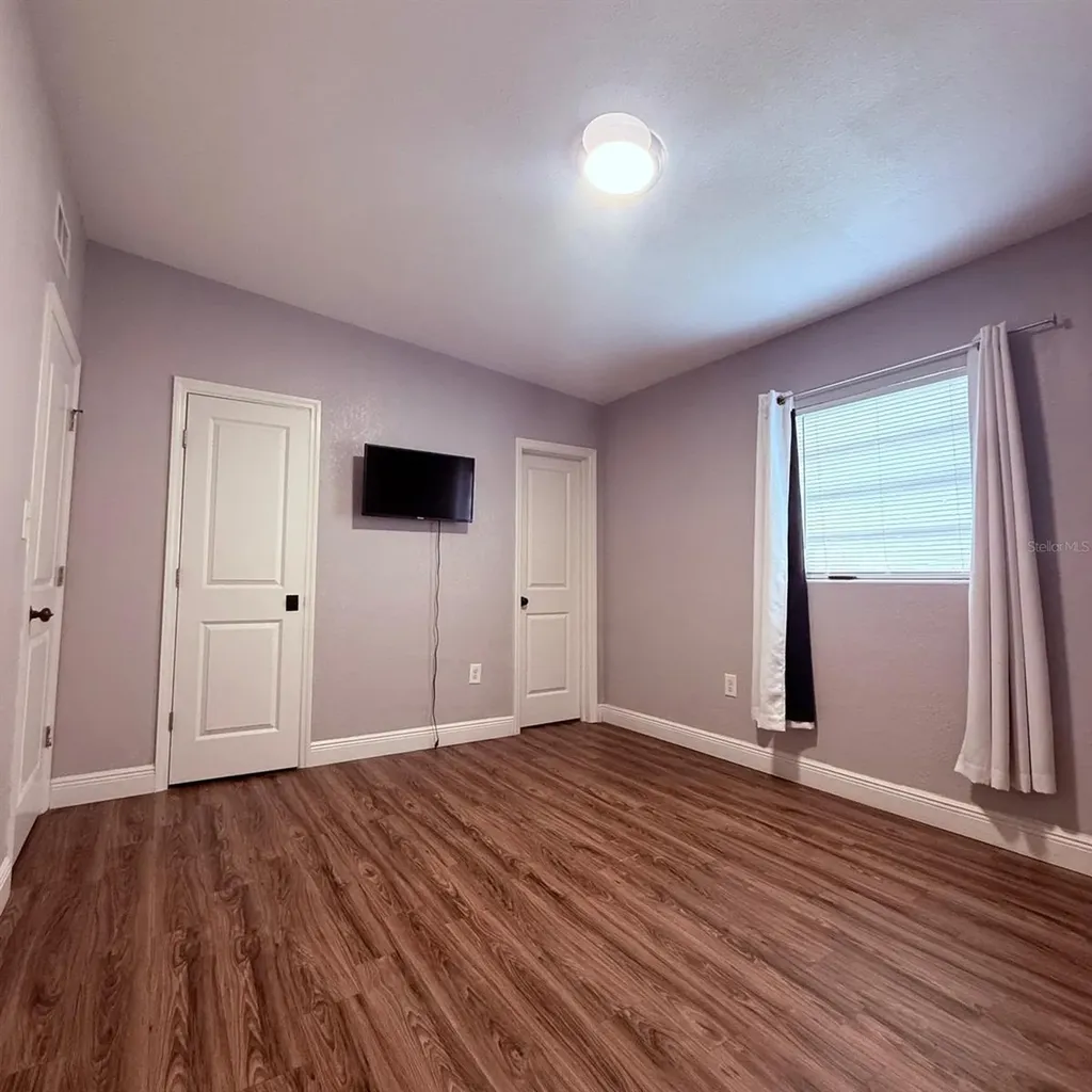 2940 Lake Margaret Drive Orlando FL 32806