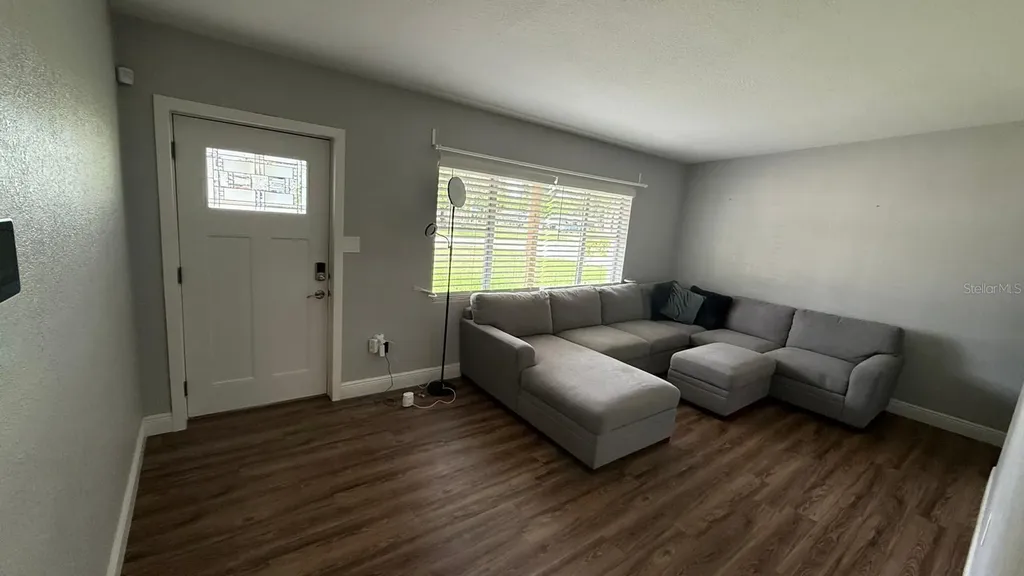 2940 Lake Margaret Drive Orlando FL 32806