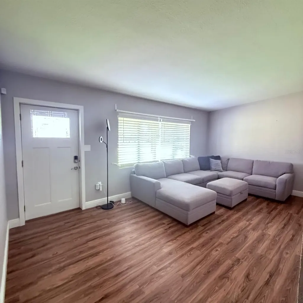 2940 Lake Margaret Drive Orlando FL 32806