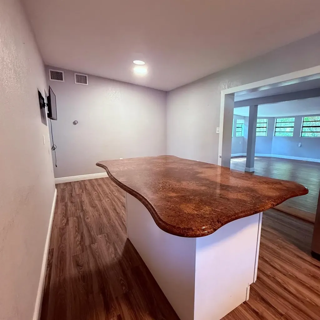 2940 Lake Margaret Drive Orlando FL 32806