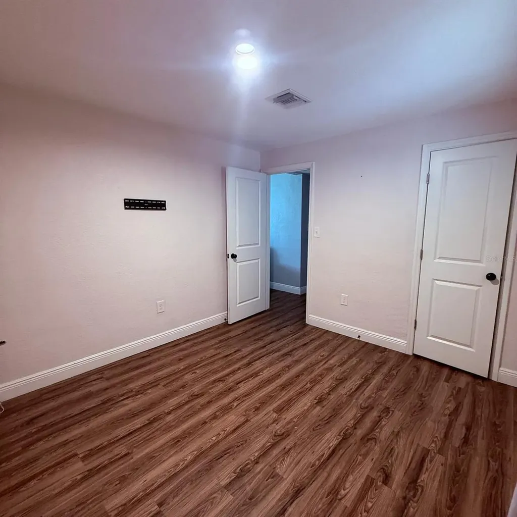 2940 Lake Margaret Drive Orlando FL 32806