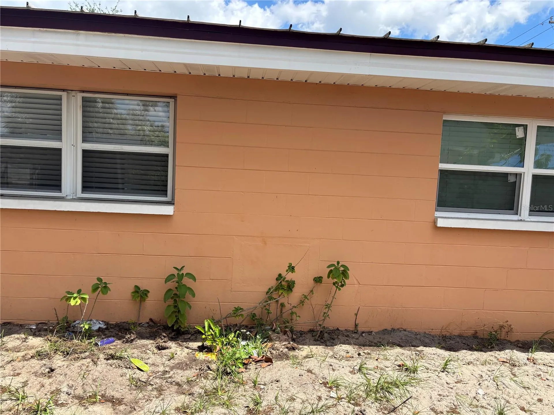 1320 Larsen Lane Tampa FL 33619