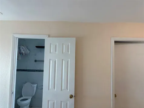 1320 Larsen Lane Tampa FL 33619