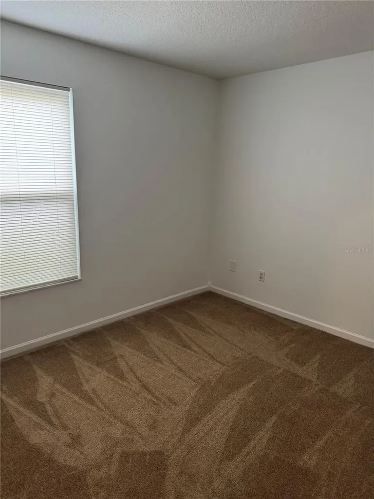 624 Eldron Avenue Deltona FL 32738