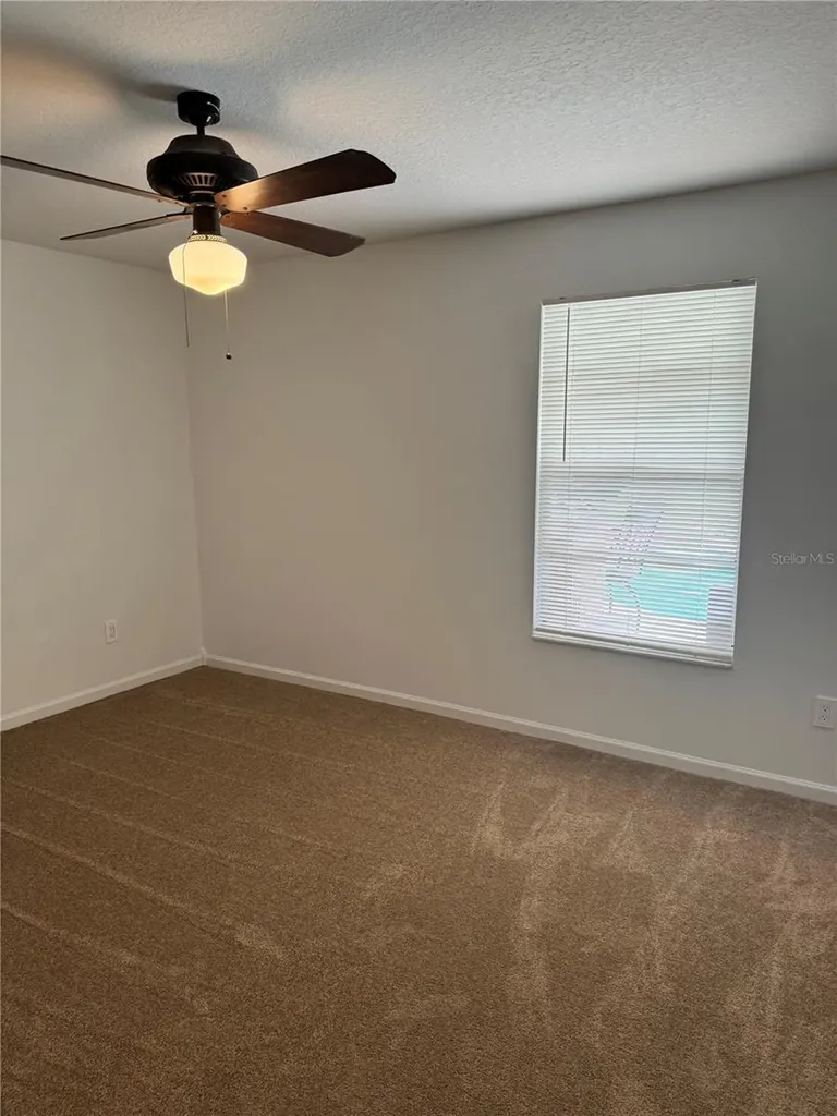 624 Eldron Avenue Deltona FL 32738