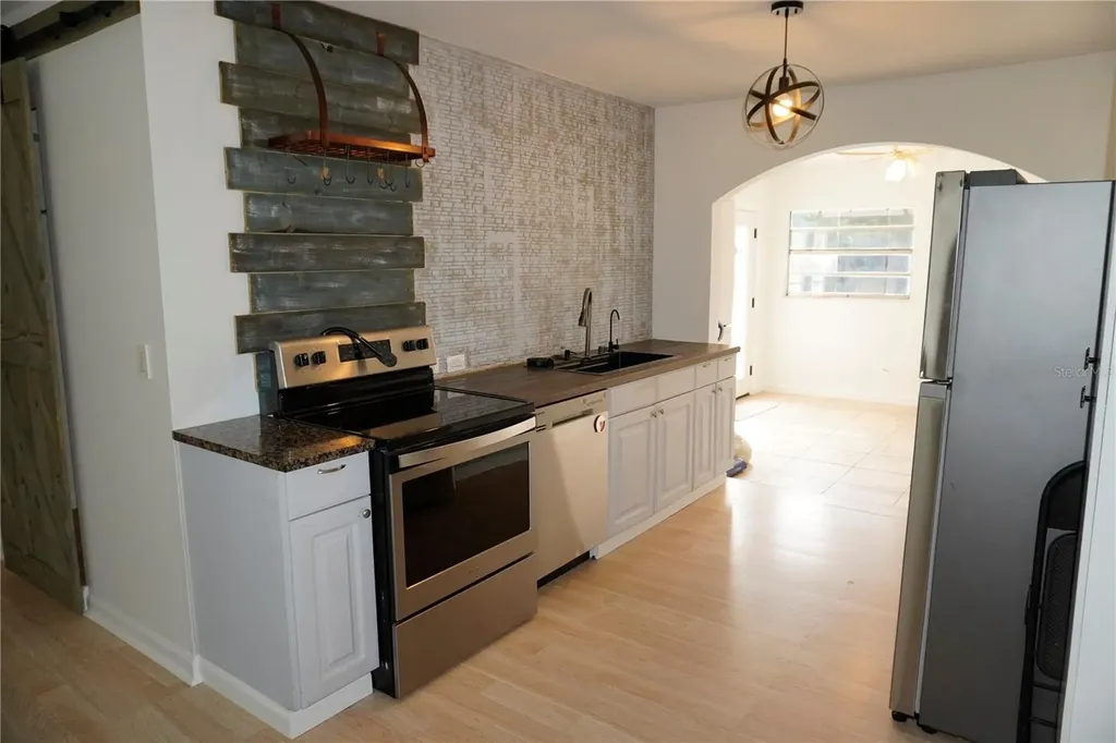 624 Eldron Avenue Deltona FL 32738