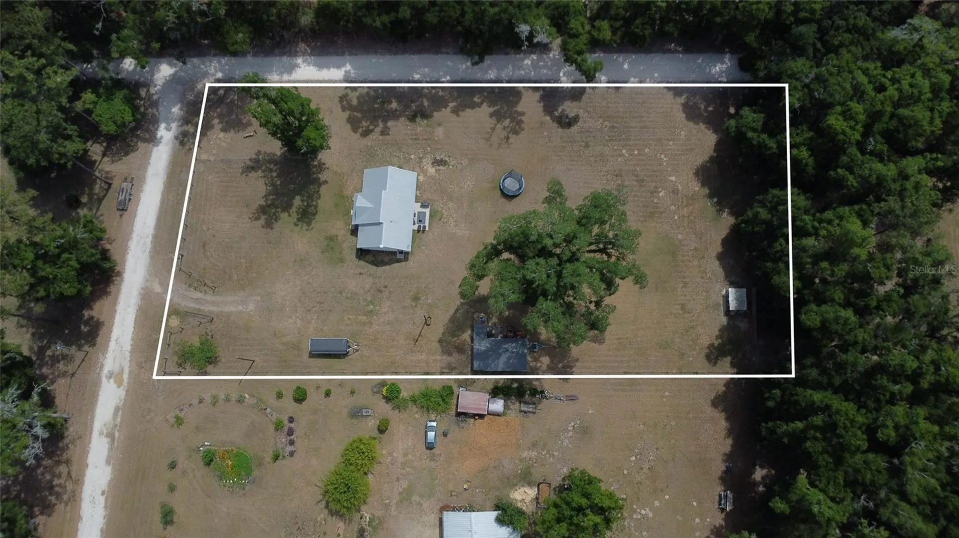 17230 NE 41st Street Williston FL 32696