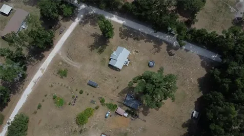 17230 NE 41st Street Williston FL 32696