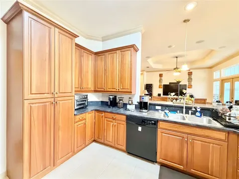 8416 SW 10th Road Gainesville FL 32607