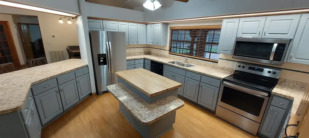 12944 Herrmann Road San Antonio FL 33576