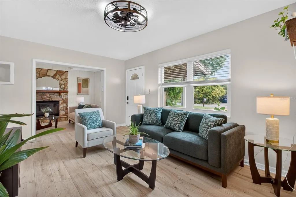 5810 7th Avenue S Gulfport FL 33707