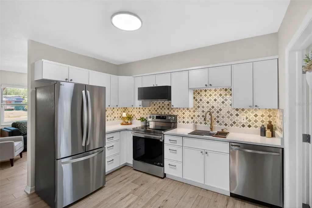 5810 7th Avenue S Gulfport FL 33707
