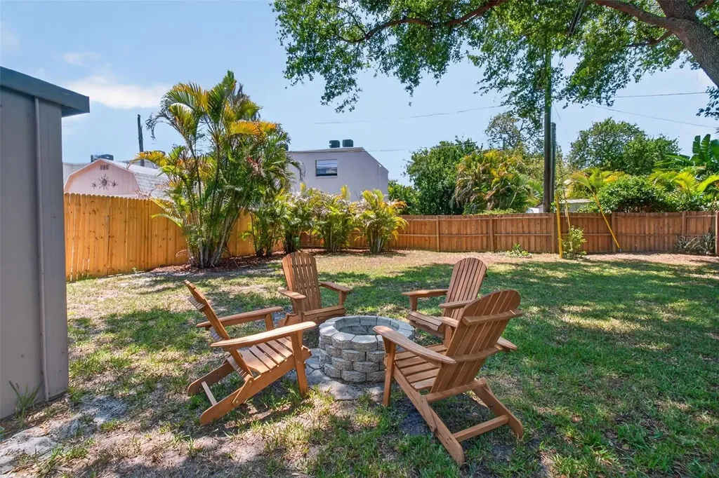5810 7th Avenue S Gulfport FL 33707