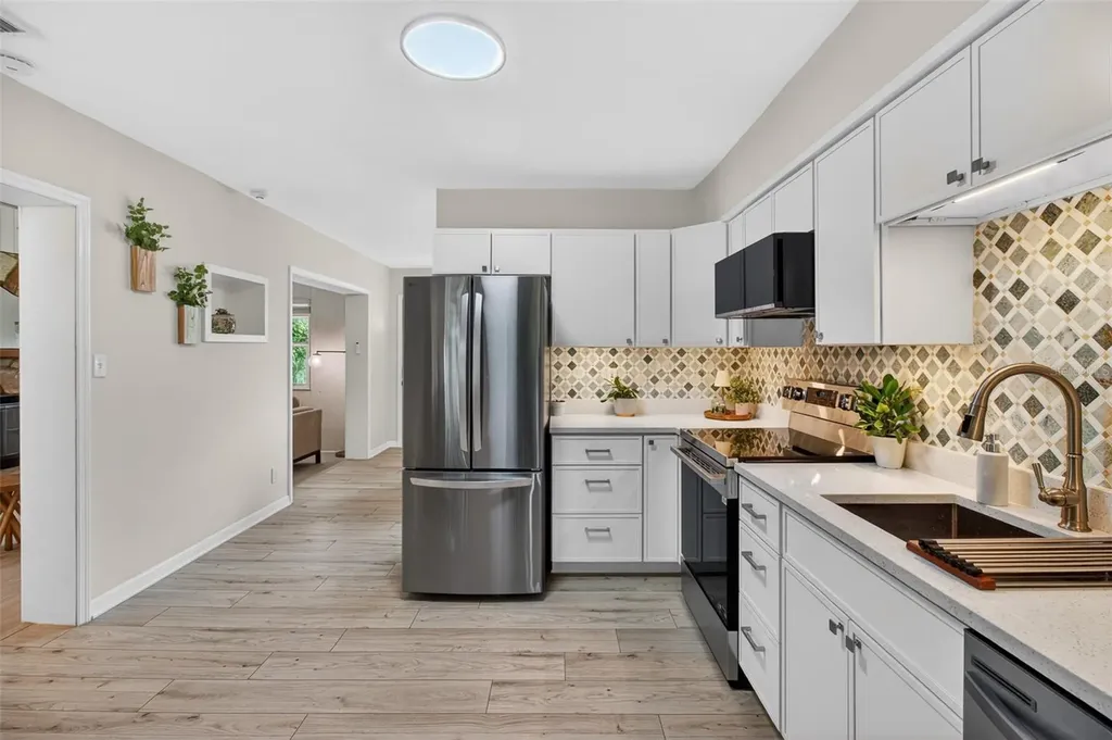 5810 7th Avenue S Gulfport FL 33707