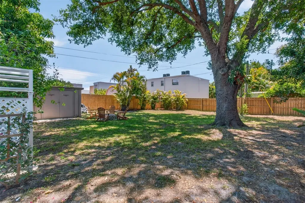 5810 7th Avenue S Gulfport FL 33707