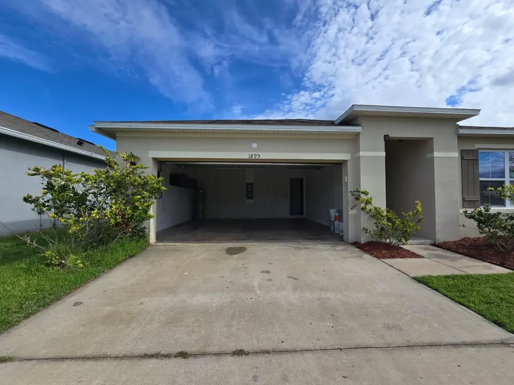 1895 Cassidy Knoll Drive Kissimmee FL 34744