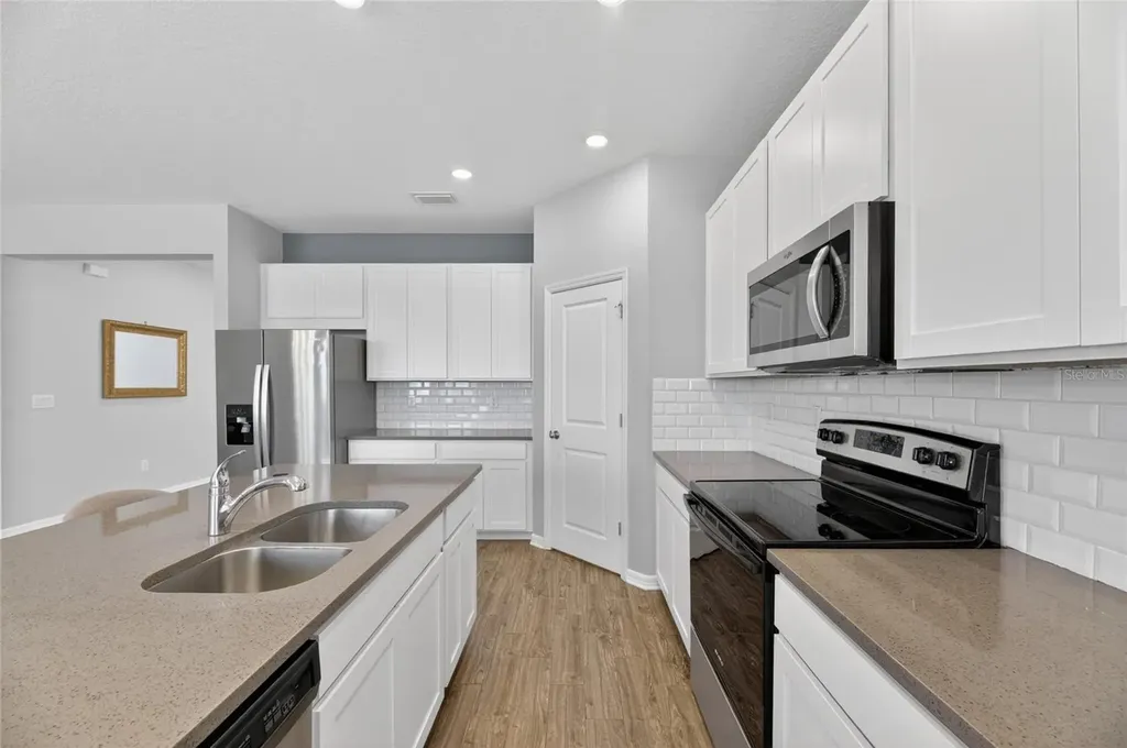 11833 Cara Field Avenue Riverview FL 33579