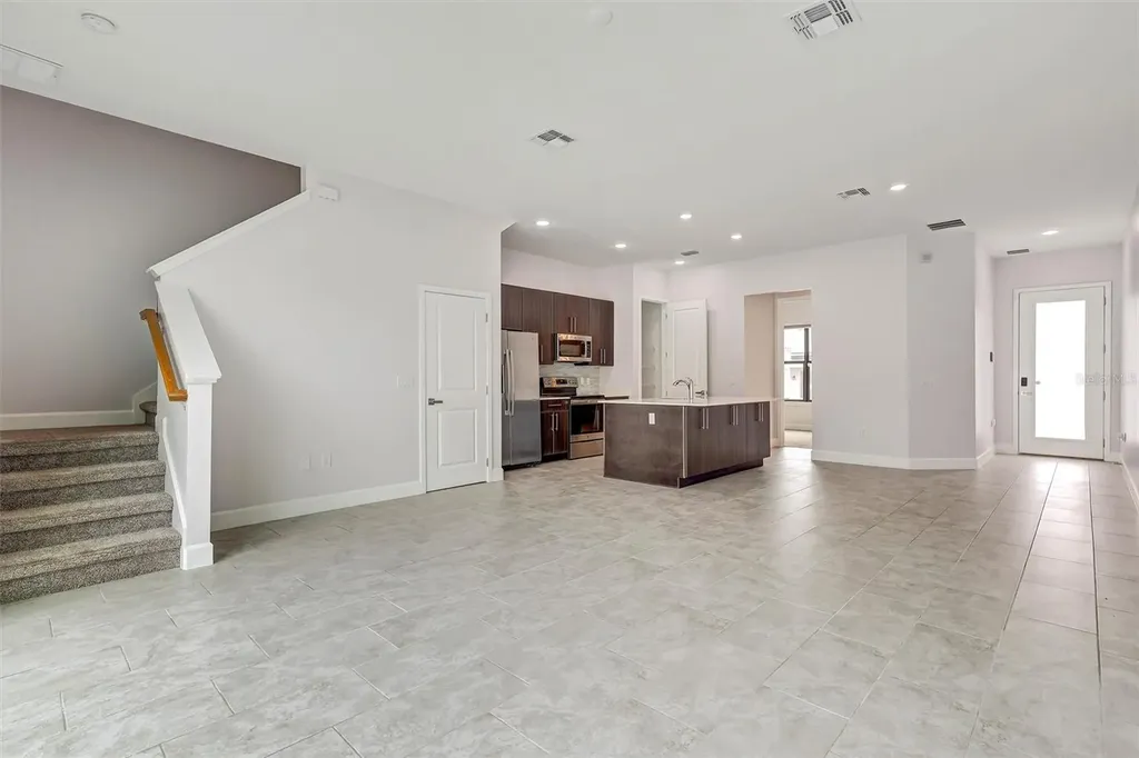212 Villa Domani Circle Davenport FL 33896