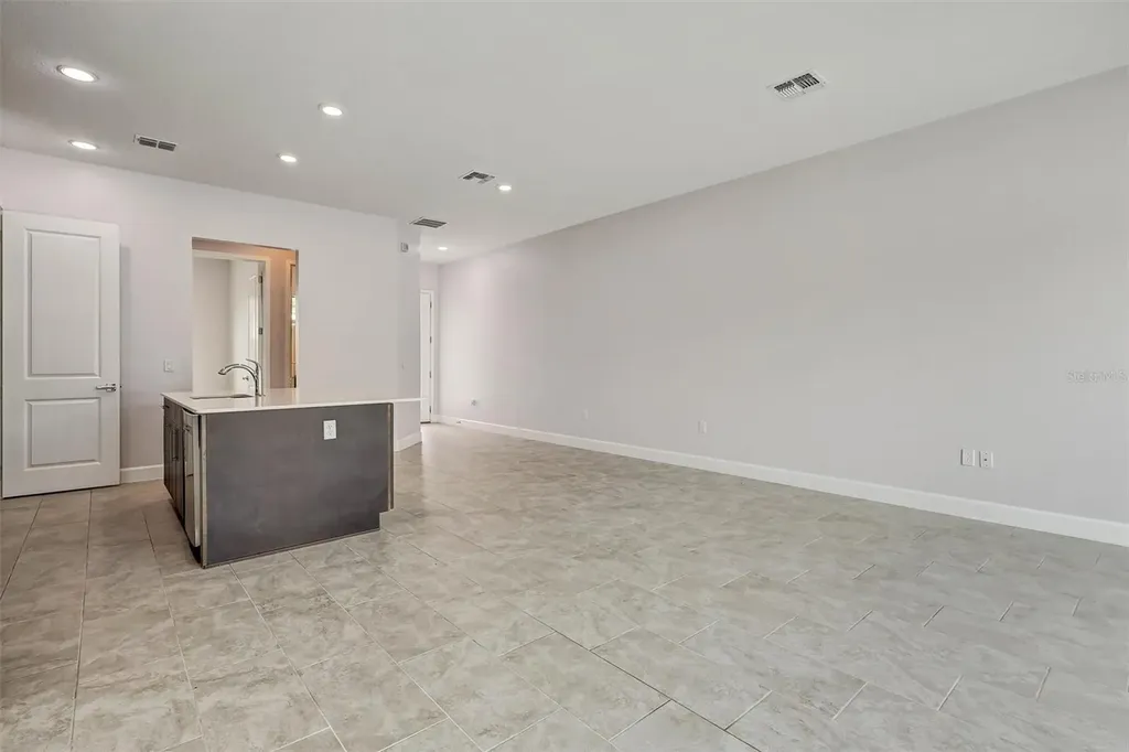 212 Villa Domani Circle Davenport FL 33896