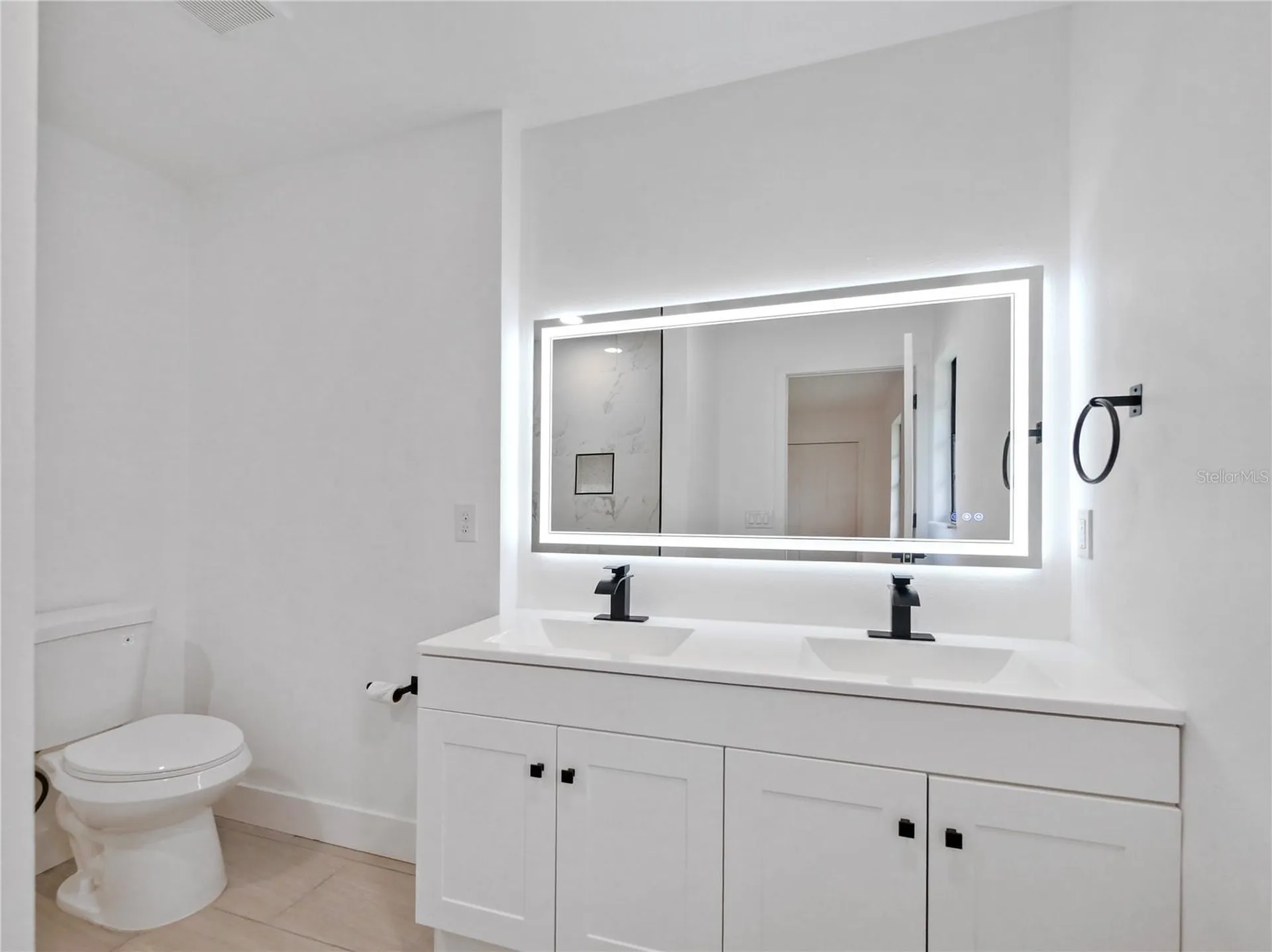 4904 Caspian Court Orlando FL 32819