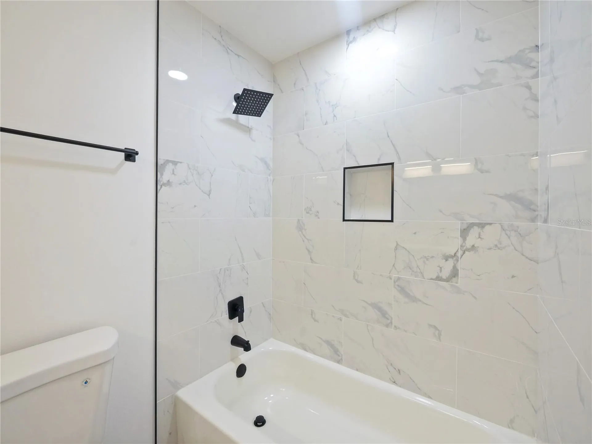 4904 Caspian Court Orlando FL 32819