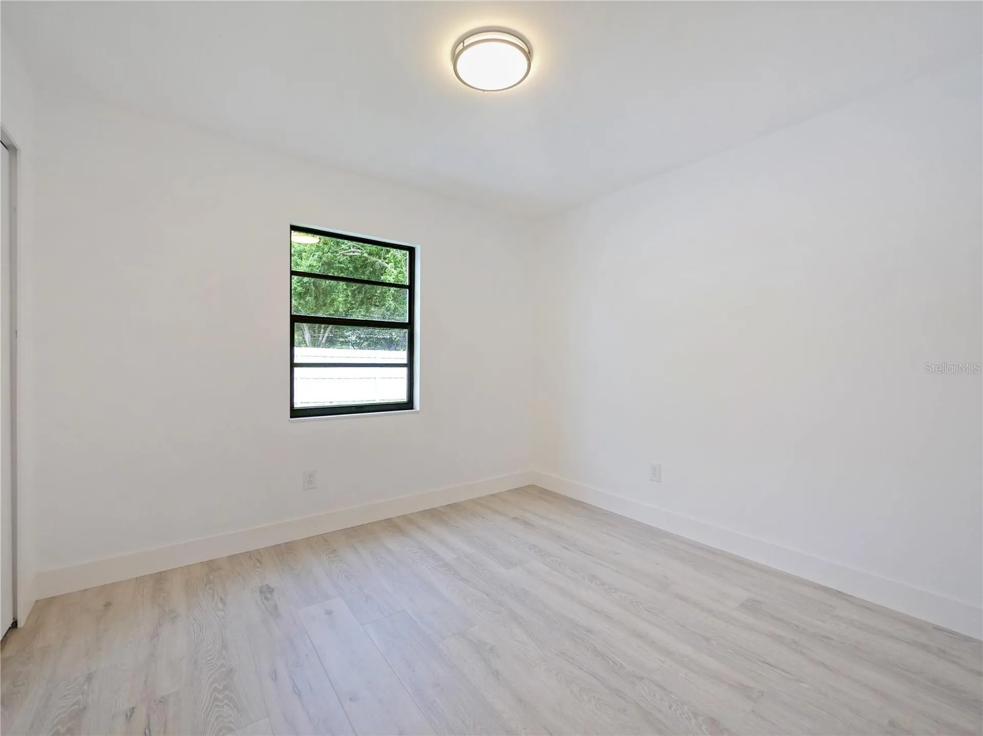 4904 Caspian Court Orlando FL 32819