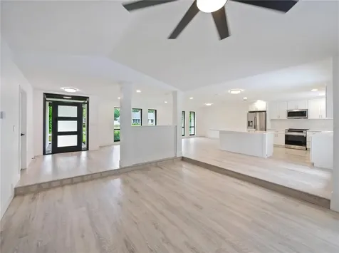 4904 Caspian Court Orlando FL 32819