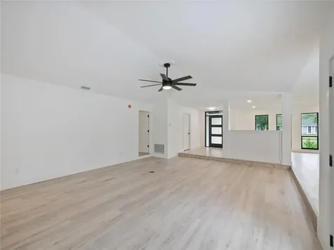 4904 Caspian Court Orlando FL 32819