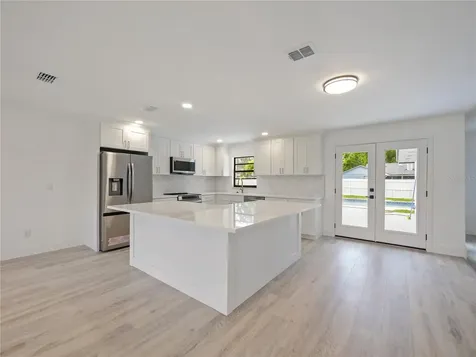 4904 Caspian Court Orlando FL 32819
