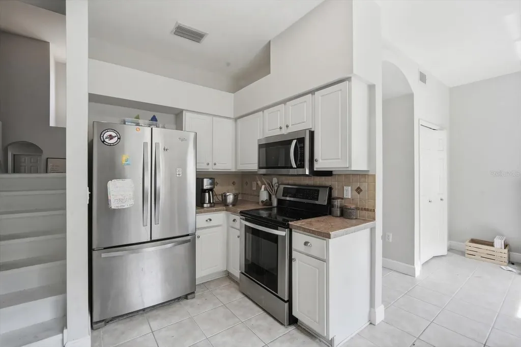 19321 Sandy Springs Circle Lutz FL 33558