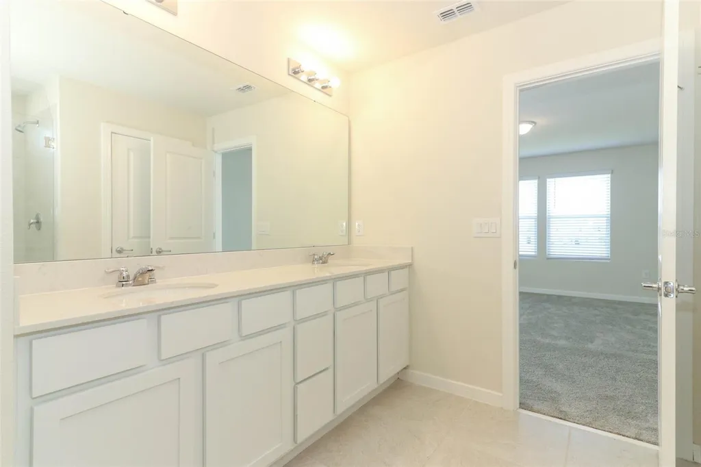 5345 Royal Point Avenue Kissimmee FL 34746