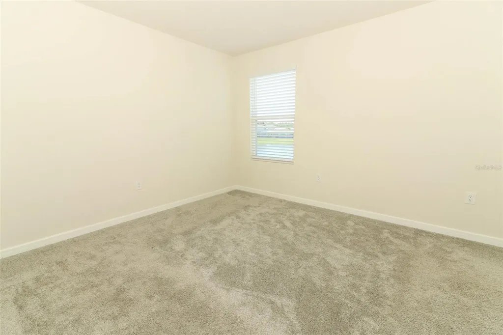 5345 Royal Point Avenue Kissimmee FL 34746