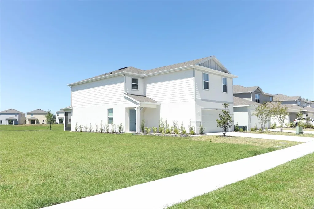 5345 Royal Point Avenue Kissimmee FL 34746